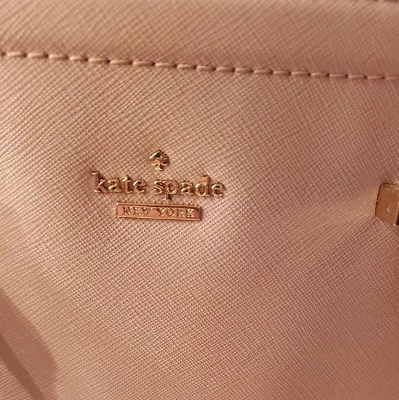 Kate Spade ♠️ bag - Picture 2 of 9